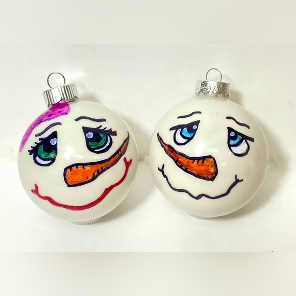 ORIGINAL Hand Painted Alcohol Ink Snow Couple Ornament Set of 2, Christmas Tree - Picture 6 of 8